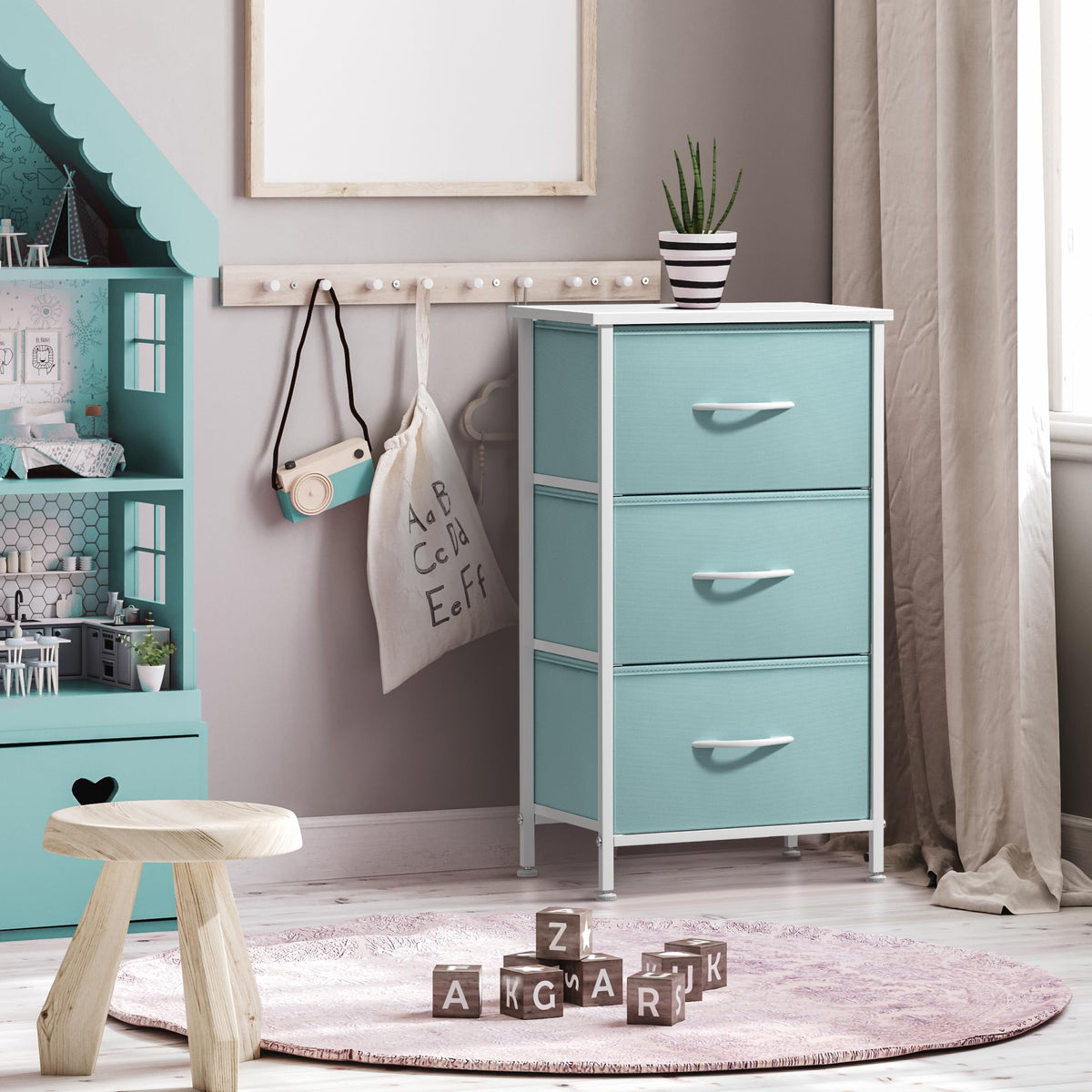 Aqua 3 Drawer Nightstand U7211