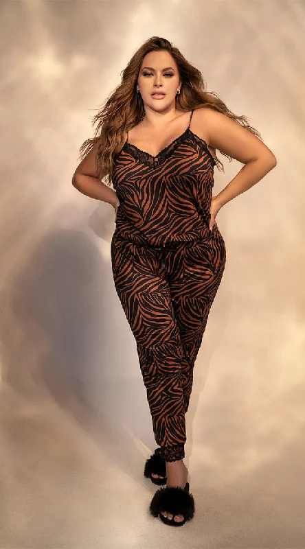 Plus Size Tiger Eyes Pajama Set